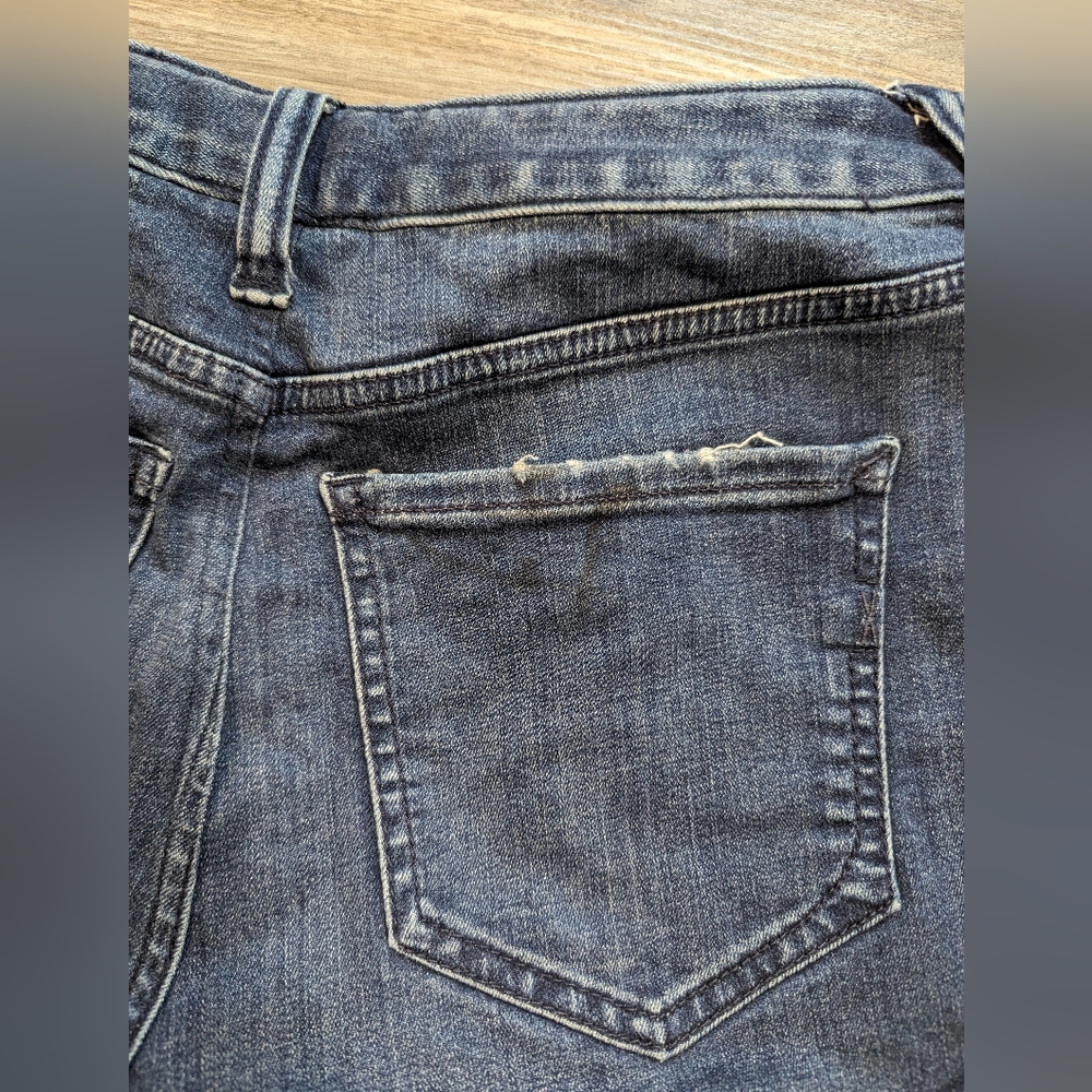 EXPRESS Low Rise Shorts - Picture 4 of 7